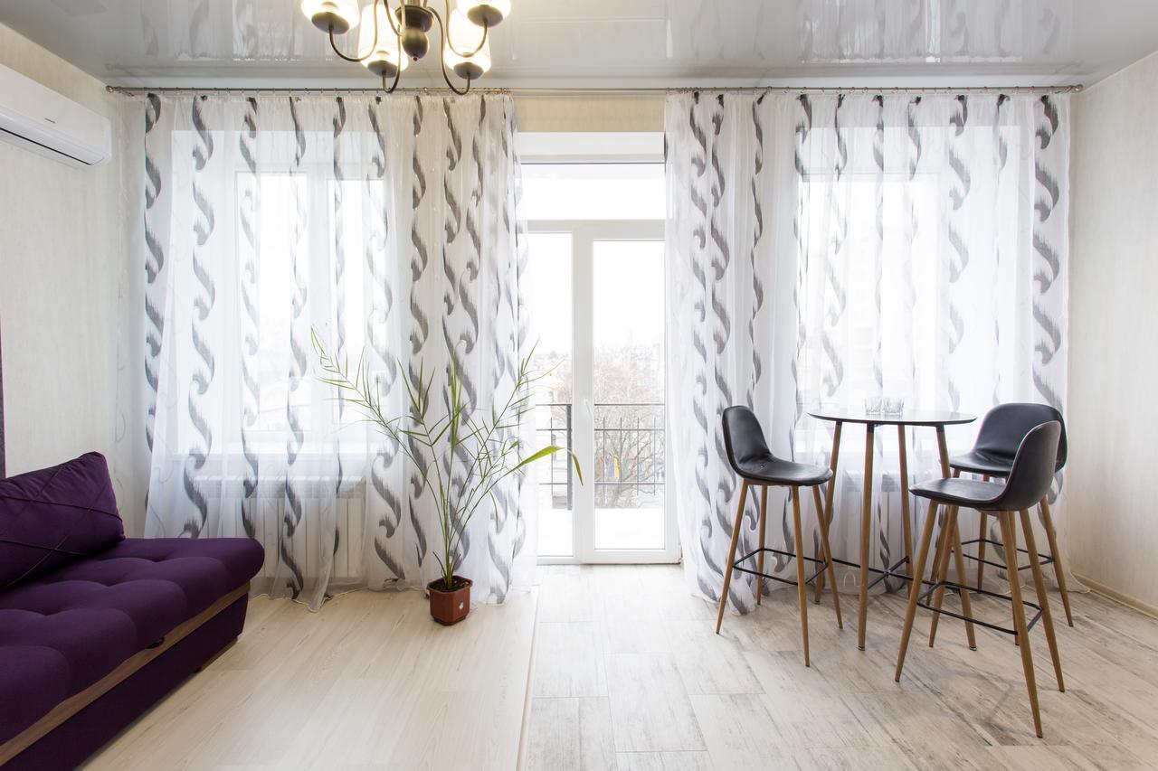 Sumskaya Aparthotel ハルキウ エクステリア 写真